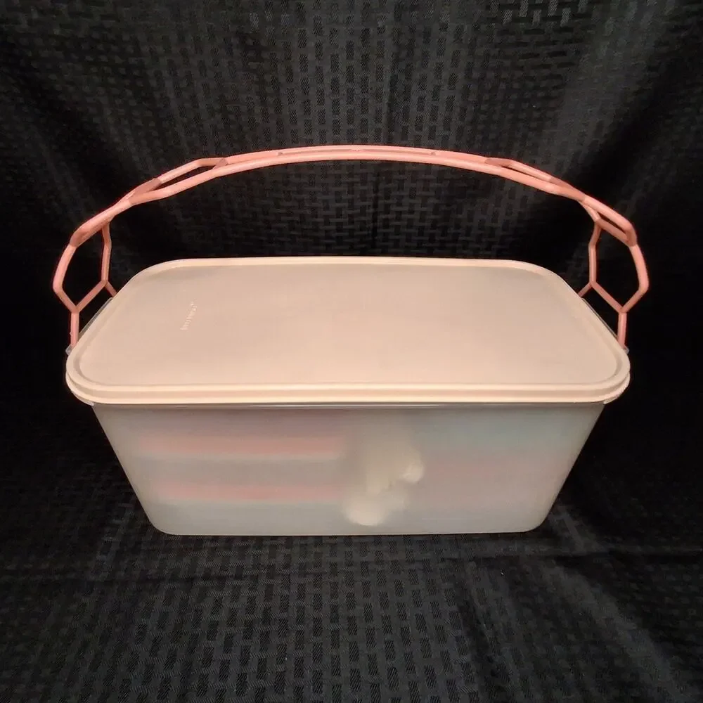 Tupperware Picnic Set 28 Pieces includes 4 Utensil Sets Vintage
